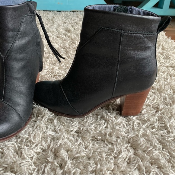 Toms Black Leather Lunata Boot - Picture 13 of 14